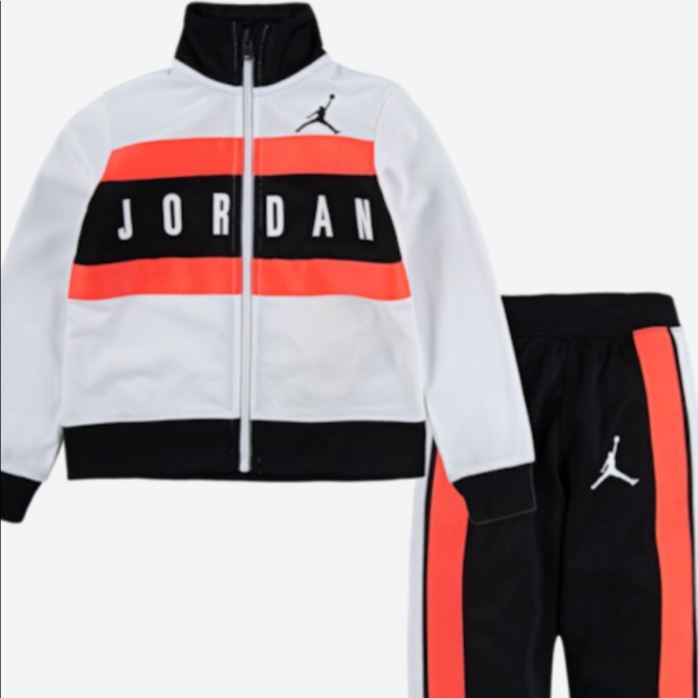 NWT JORDAN TRICOT TRACKSUIT 4t